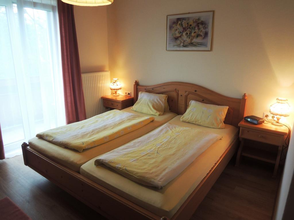 Pension Puhringer Mondsee Camera foto